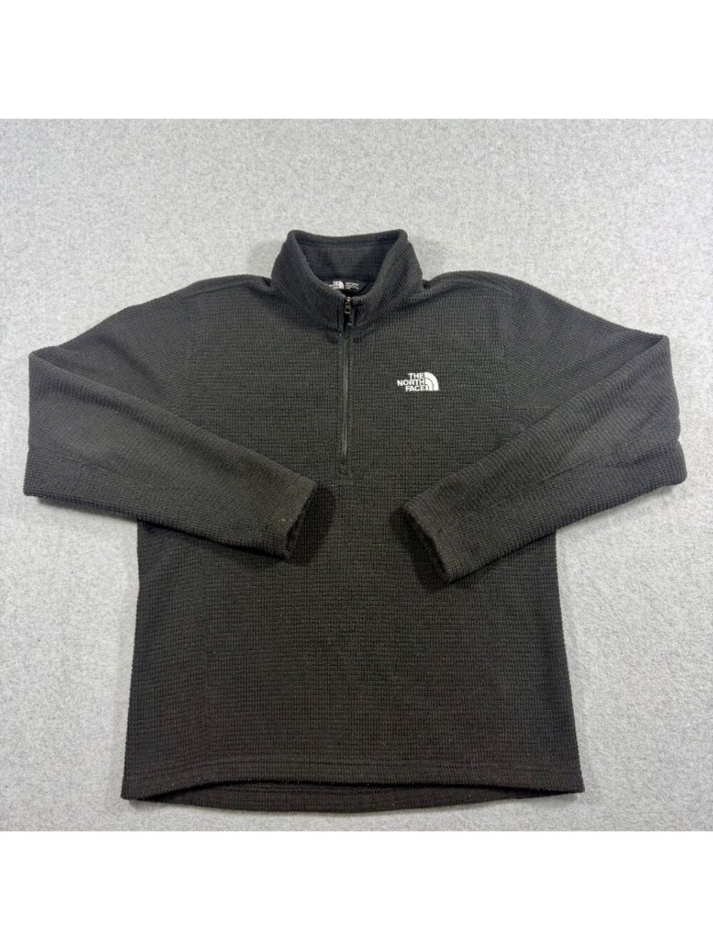 The North Face Men’s Medium Black Waffle Knit 1/4 Zip Pullover Fleece Sweater